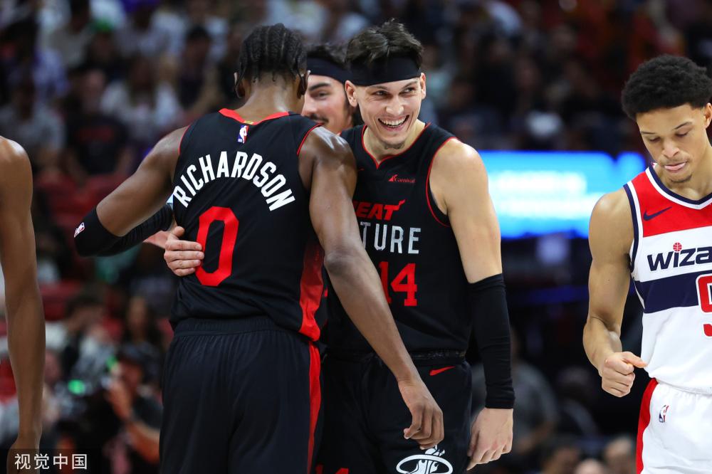 员之间的默 员之间的默