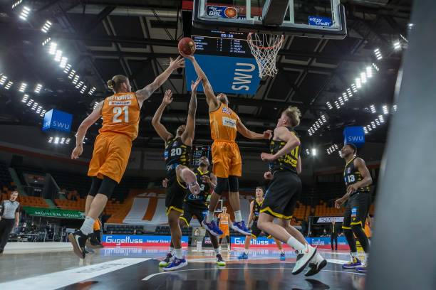 探讨这一媒 探讨这一媒