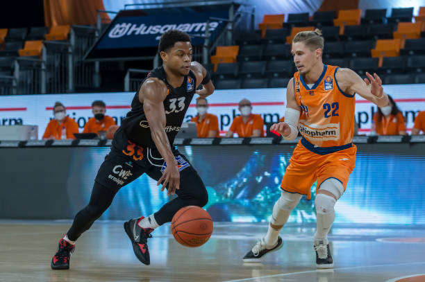 效力的决心 效力的决心